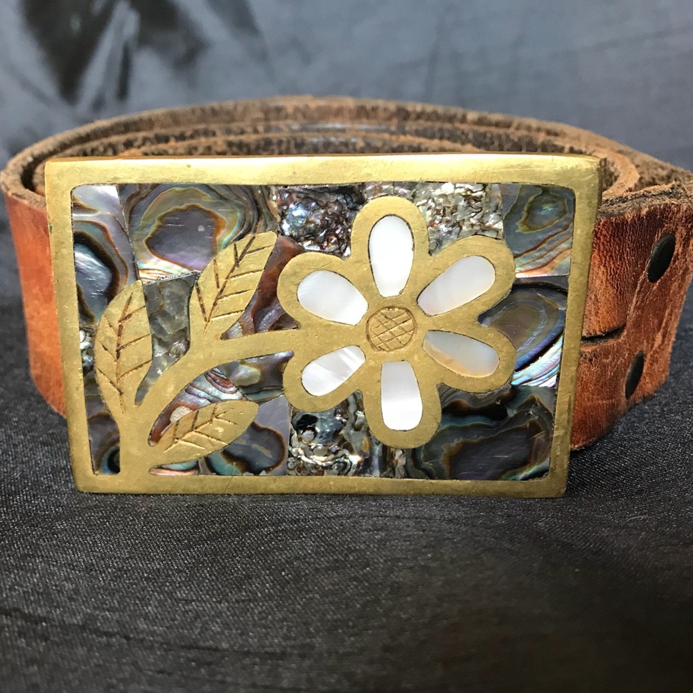 Vintage Brass & Beautiful Shell inlay belt buckle